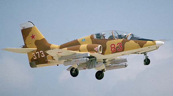 Учебно-тренировочный самолет МиГ-АТ (Россия)