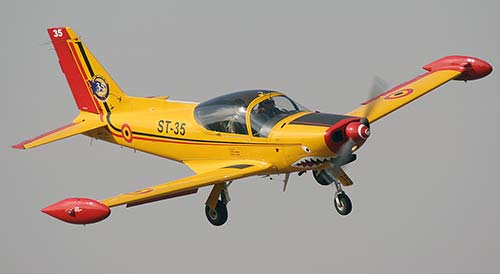 Учебно-тренировочный самолет SF.260M