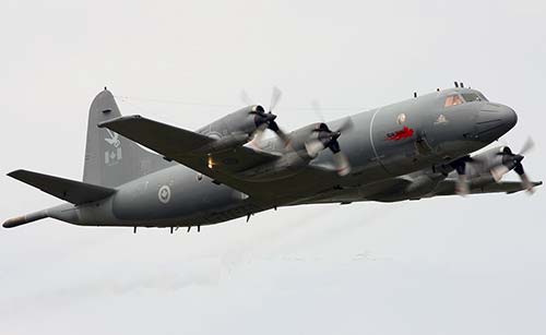 Базовый патрульный самолет CP-140 Aurora
